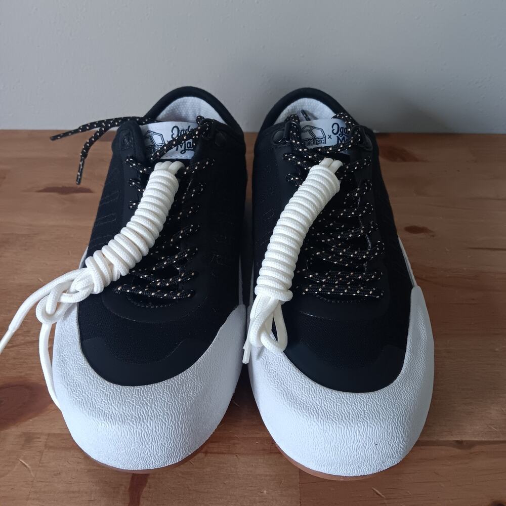LANDED |THE OVERLOOK| UNISEX 7 Womens 5.5 Mens Black Walking Comfort Shoes - Picture 2 of 10